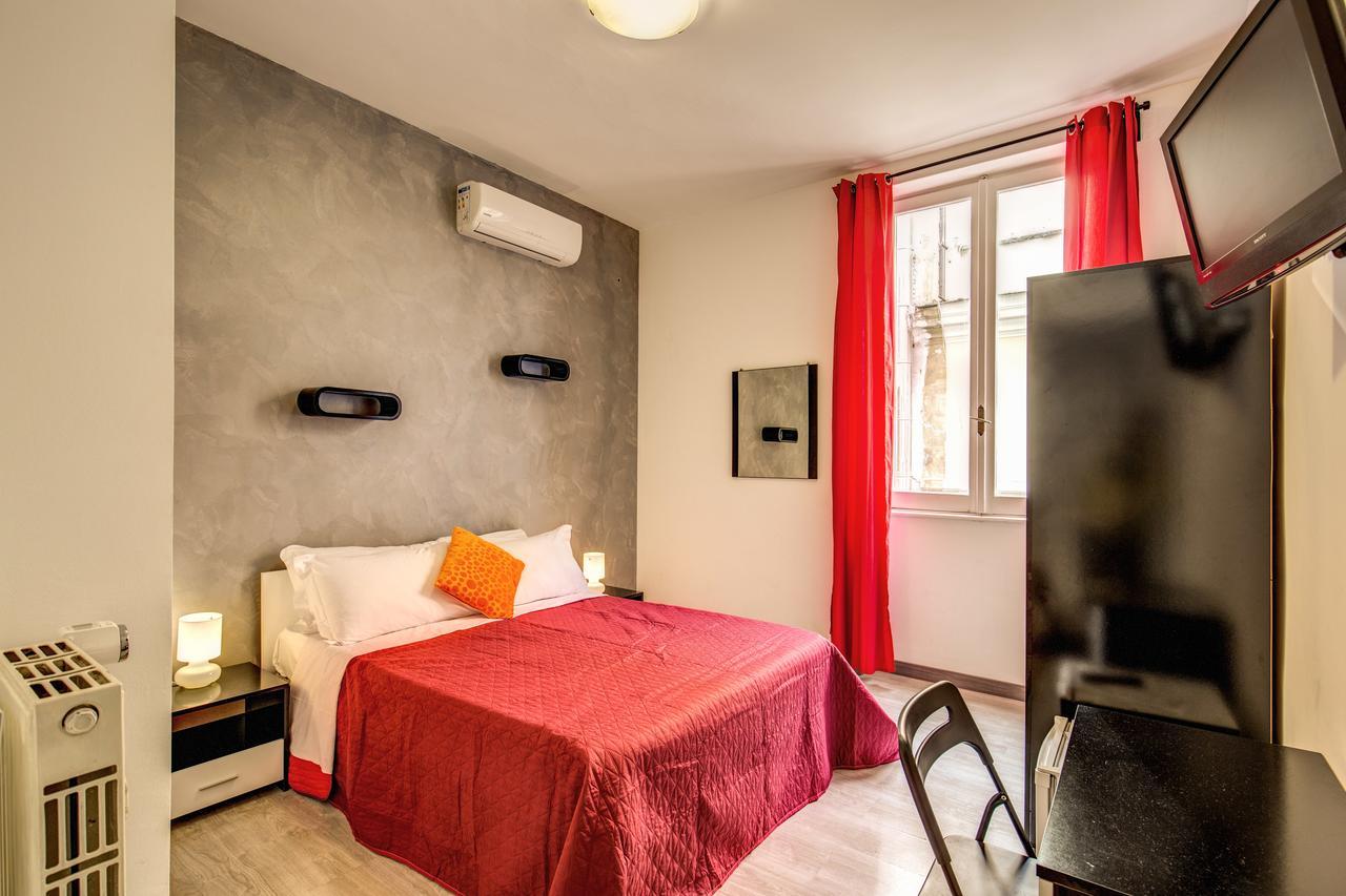 Enzo Luxury Rooms โรม ภายนอก รูปภาพ