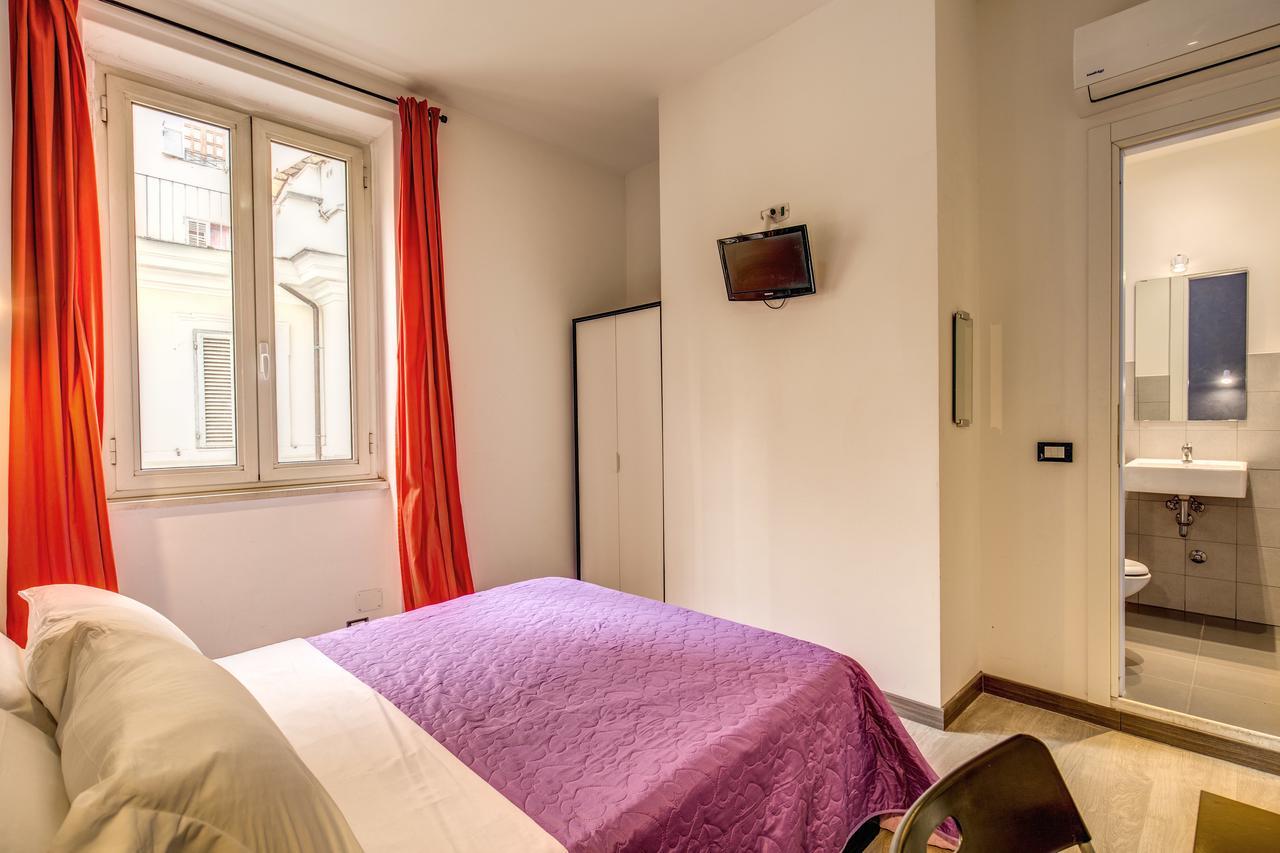Enzo Luxury Rooms โรม ภายนอก รูปภาพ
