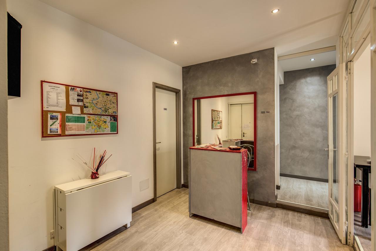 Enzo Luxury Rooms โรม ภายนอก รูปภาพ