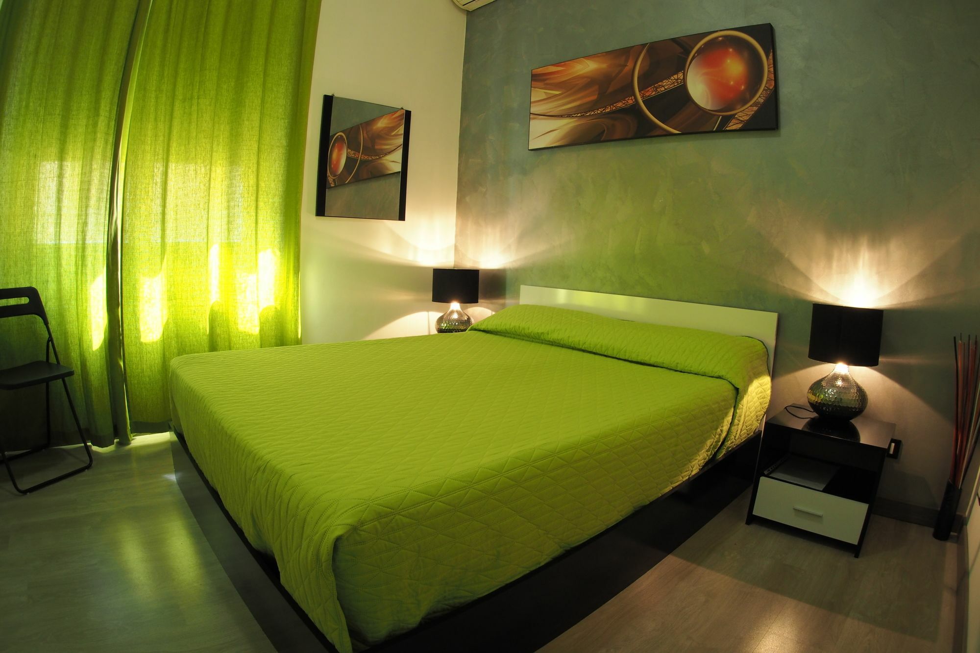Enzo Luxury Rooms โรม ภายนอก รูปภาพ
