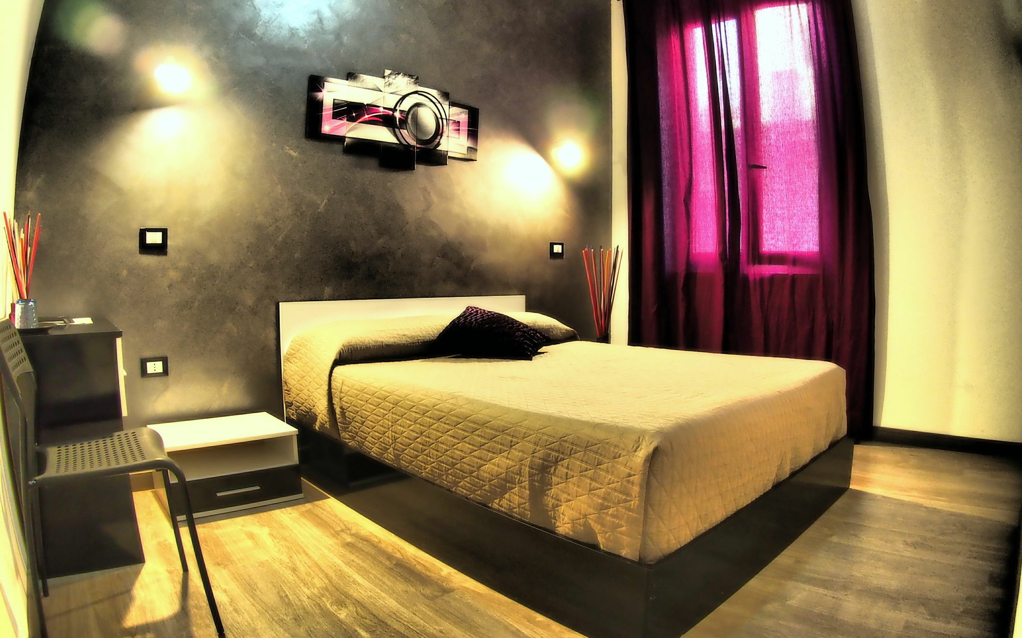 Enzo Luxury Rooms โรม ภายนอก รูปภาพ