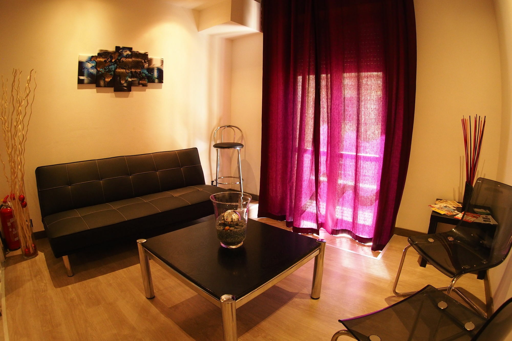 Enzo Luxury Rooms โรม ภายนอก รูปภาพ