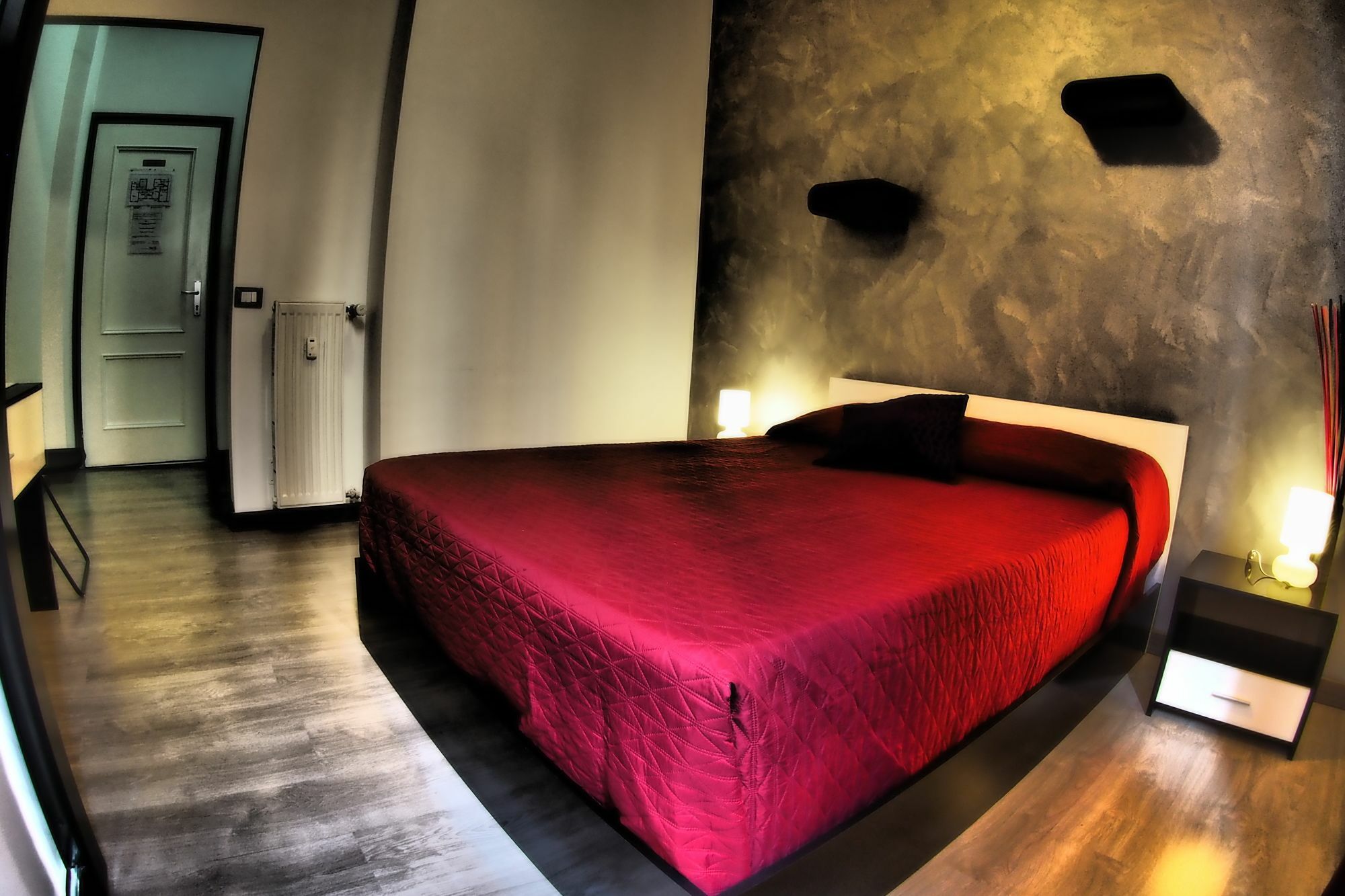 Enzo Luxury Rooms โรม ภายนอก รูปภาพ